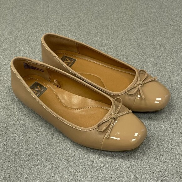 NEW Dv Dolce Vita Moxy Cafe Size 7 Ballet Flats Patent Finish - Picture 1 of 8
